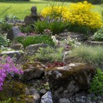 A szép sziklakertért